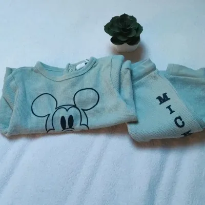 Joli ensemble Mickey vert clair garçon - Taille 3 mois - Orchestra